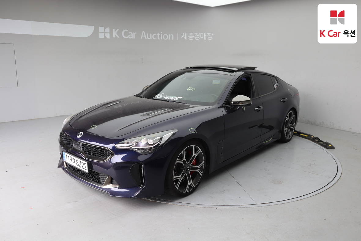KIA STINGER